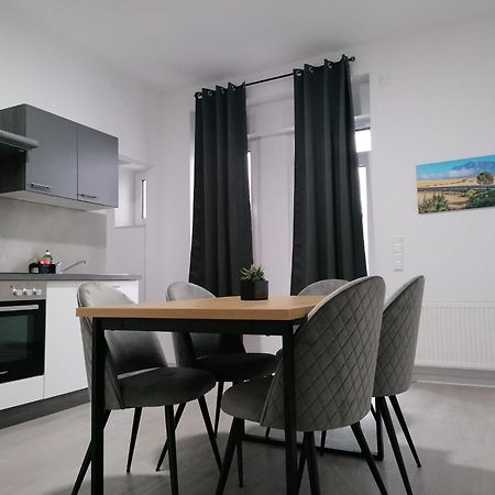 Estrella24 Living Rooms Zermatt هيرن المظهر الخارجي الصورة