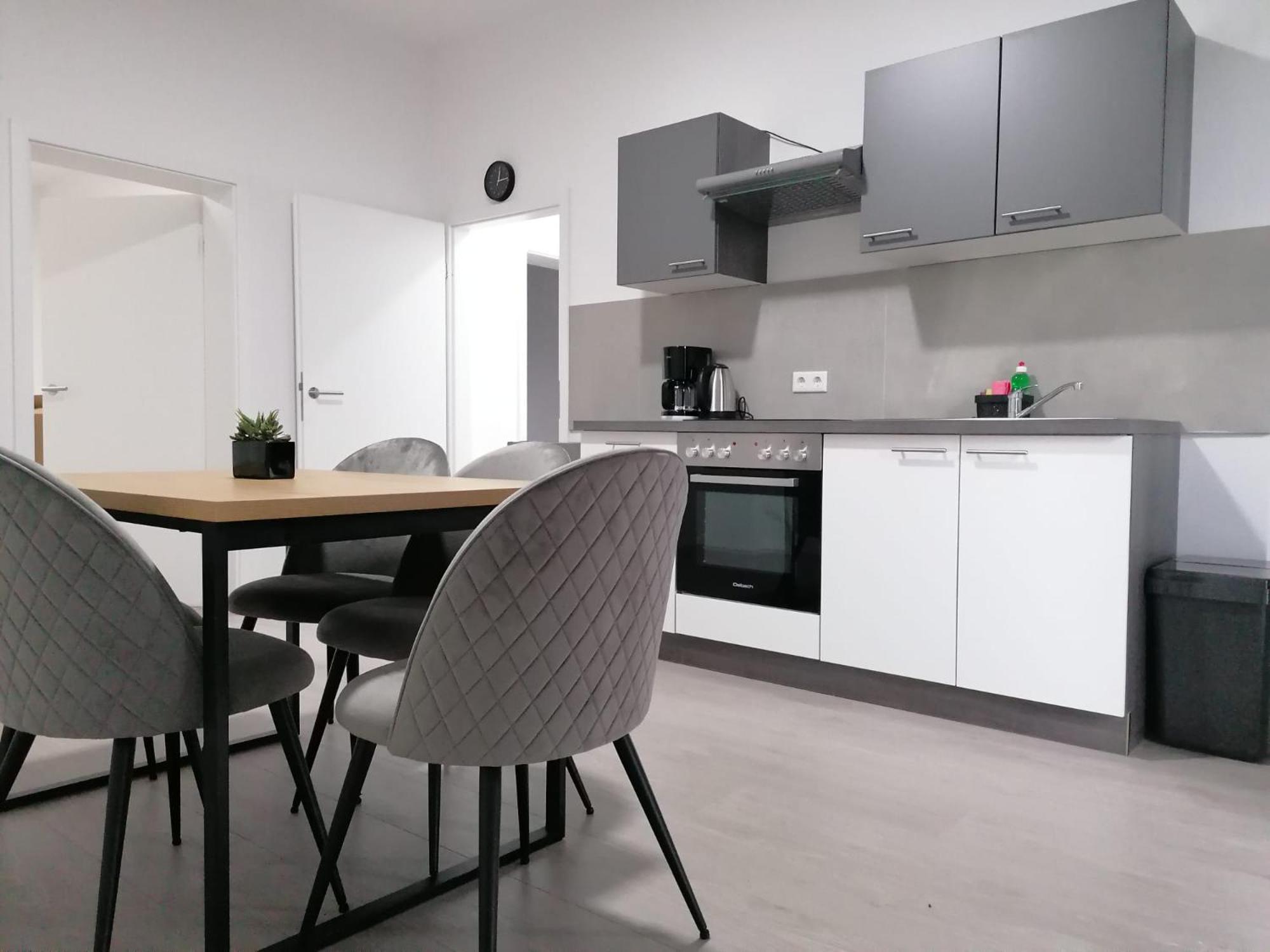 Estrella24 Living Rooms Zermatt هيرن المظهر الخارجي الصورة